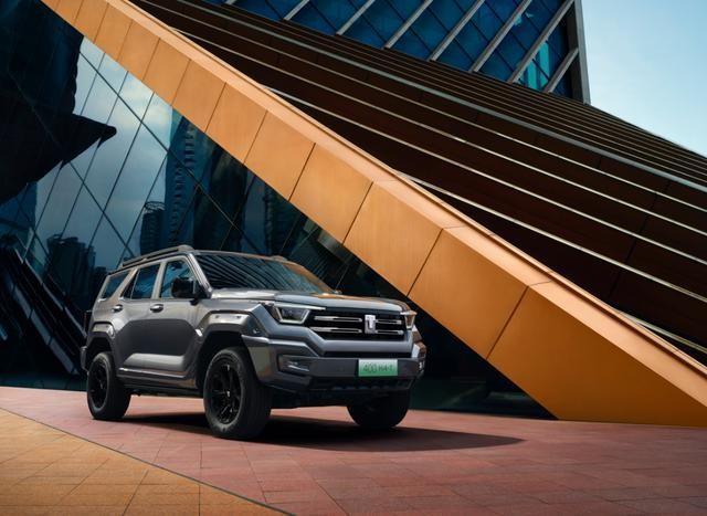 新款坦克400 Hi4-T上市，入門車型價(jià)格上調(diào)